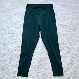 Girlfriend 7/8 Leggings (Globe)